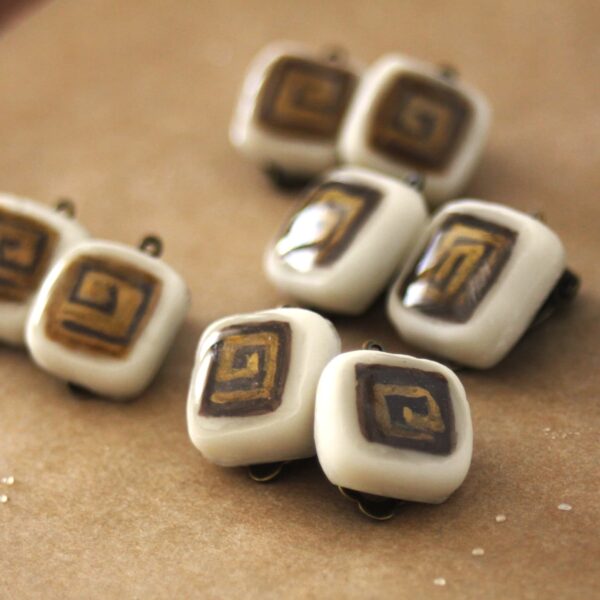 Earrings Hanuma